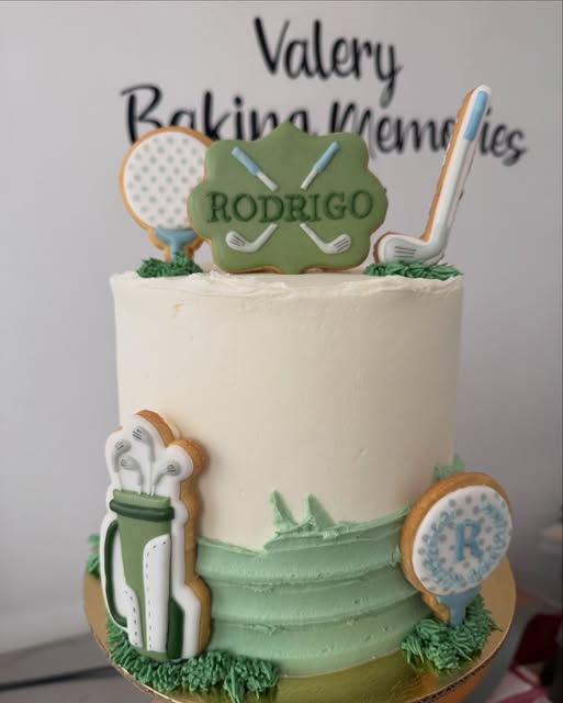 Pastel personalizado de golf con galletas decoradas